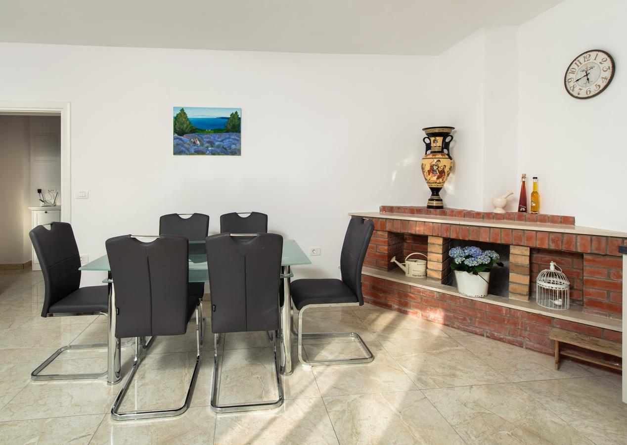 Cezar Luxury Apartment Omis